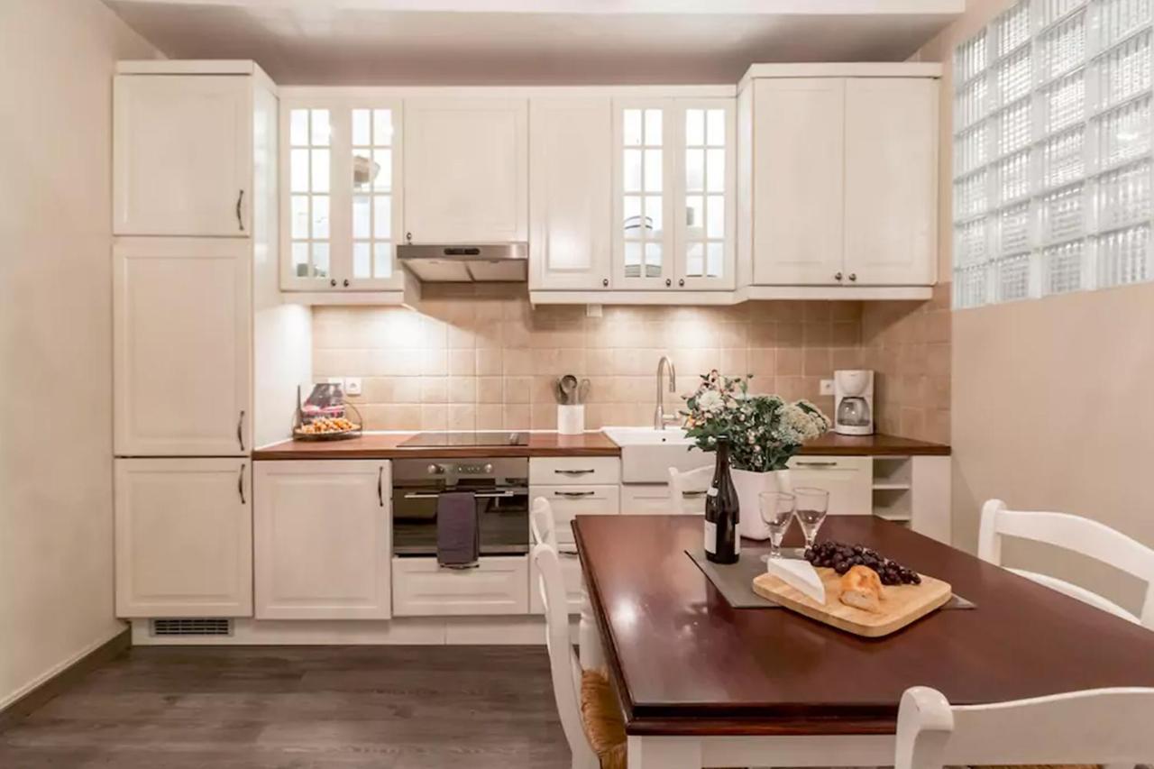 Le Jardin Du Marais Apartment