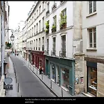 Apartment Gravilliers